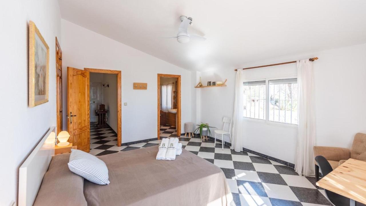 Villa El Cerrillo Malaga - Churriana By Ruralidays ภายนอก รูปภาพ