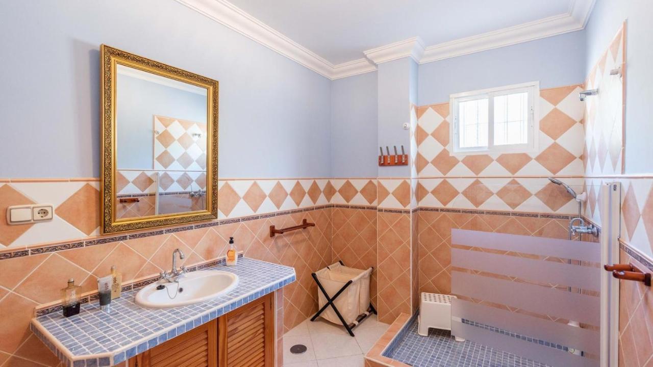 Villa El Cerrillo Malaga - Churriana By Ruralidays ภายนอก รูปภาพ